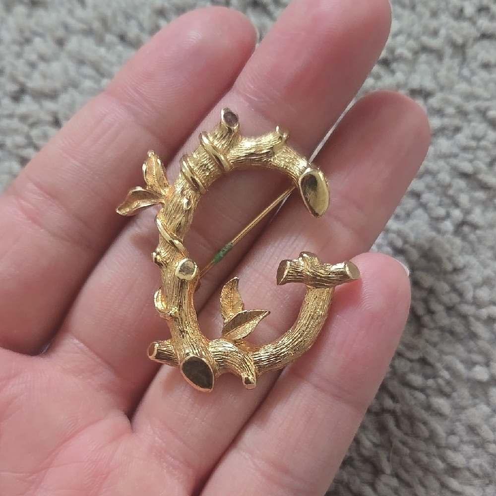 Vintage Gold-Tone Branch G Letter Brooch Sarah Coventry